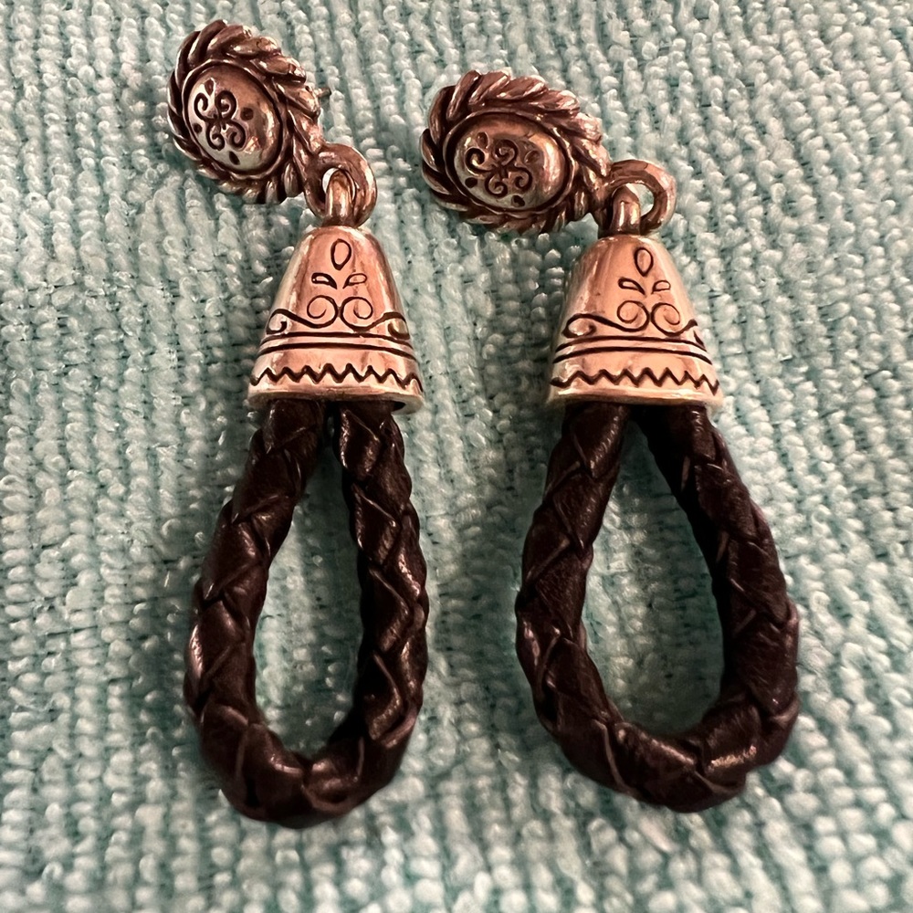Brighton black leather earrings.